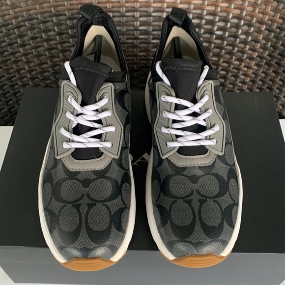 Coach C270 Tech Runner - Picture 7 of 16